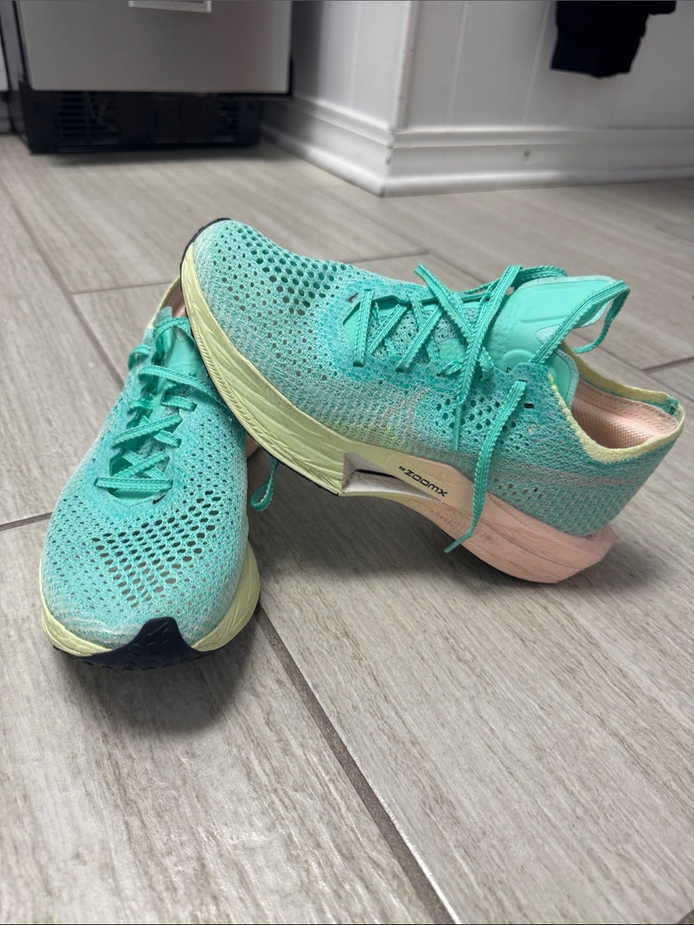 Vaporfly Nike Women's Mint Teal and Pale Pink Running Shoes